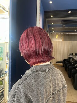 コワファースト 大分(COIFF1RST) ピンクカラーの外はねボブstyle