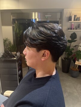 カミュー 高岳(CAMUE) 毛流れパーマ