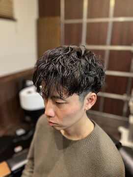 ビービードットコム/0084(BB.com/0084) ツーブロック×ルーズパーマ