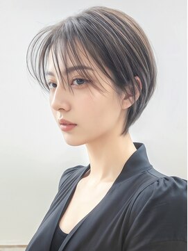 ラトゥーナ 西宮北口店(Ratuna) 【Ratuna/西宮北口】バング長め☆大人ショート