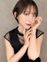 プランツヘアー&nbsp;美シルエットな大人ショート　似合わせカット　博多美容室