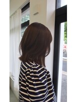 エヴリィ(every)&nbsp;髪質改善透明感ミディアムレイヤー【大阪/梅田/中津】