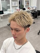ルースト 南堀江店(ROOST) 刈り上げセンターパート/波巻きツイストスパイラル/南堀江
