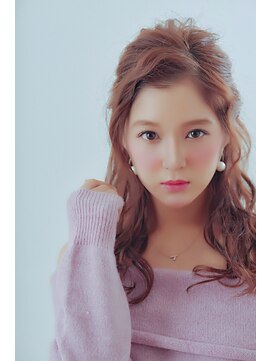 ラボヌール ヘアーウル 春日部西口店(La Bonheur hair heureux) 【La Bonheur】ハーフアレンジ♪