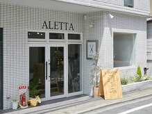 アレッタ(ALETTA)の雰囲気（アットホームな雰囲気の明るい外観☆）