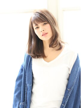 アリュールヘアー ヴィヴィ(ALLURE hair vivi) ワンカールロブ×ヘーゼルベージュ
