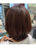 ナチュラルなレイヤースタイル