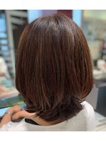 アプローズ(a proer.s) ナチュラルなレイヤースタイル