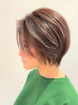 アズールサン 草加西口店(azule-sun) 30代40代　大人かわいい,束感ショート,透明感ベージュ,草加駅