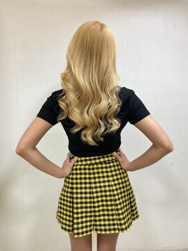 カリーナ(CARINA) ハイトーンカラー/ブロンドカラー