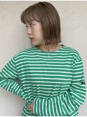 切りっぱなしボブ×ベージュカラー×ブリーチ×ブロンド×20代