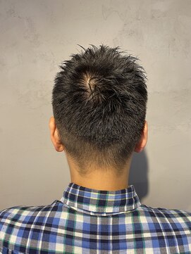 ジージェイ(GJ) ショート刈り上げ♪