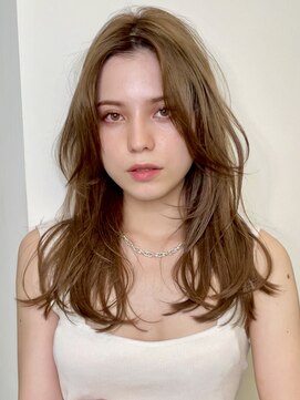 トイ(TOI) セミロング/レイヤーカット