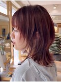 ミディアムレイヤースタイル/フェイスレイヤー/バーガンディー