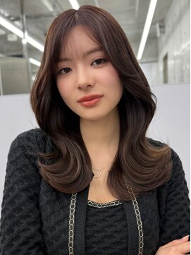 アイヴィ 表参道(IVY) ブリーチなしベージュカラーくびれヘア【肥田亜沙美】