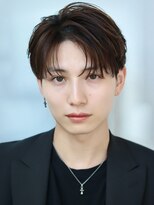 オーシャントーキョー サニー 原宿(OCEAN TOKYO Sunny)&nbsp;フェザーパーマセンターパートコンマバングニュアンスパーマ