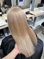 リア 布施店(Lia)&nbsp;ミルクティーベージュ