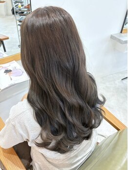 モイブラン(moi Blanc)の写真/【新規20%オフ】小顔見せを叶える【顔周りデザイン】第一印象を劇的に変える似合わせカット◎