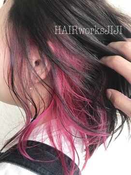 ヘアーワークス ジジ(HAIR works JIJI) インナーカラーピンク
