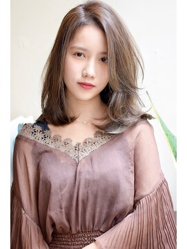 ヘアサロン トラヴィス(hair salon Travis) 大人っぽいフェミニンミディ【髪を綺麗にしていくドライカット】