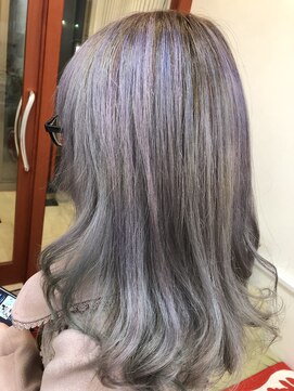 ビーボーン(Be Born) ユニコーン