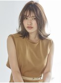 外ハネミディアム シースルーバング 20代30代 モテ髪カタログ