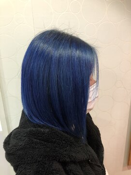 カレント(Current) 圧倒的ブルーヘア