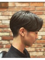 ヒロギンザバーバーショップ 丸の内店(HIRO GINZA BARBER SHOP)&nbsp;前下がりセンターパート　ヘアバームセット　丸の内/大手町/東京