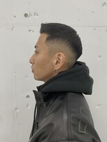 ウェルネス(Wellness)&nbsp;フェードカットフェザーアップ