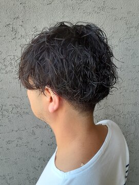 パウダードゥ(POWDER deux.) 波巻きパーマ