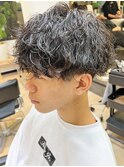 波巻きスパイラルパーマツーブロックツイストパーマメンズヘア