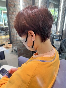 ベイショア(Bay Shore NY) マニッシュショート耳だしショートボルドー