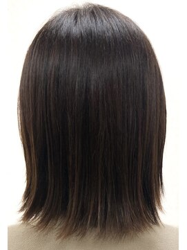 黄ぐまくん美容室 切りっぱなしボブ