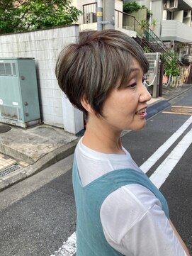 グランバイ アトリエドングリ(Grand × AtlierDonguri) お客様髪質改善データ1334(白髪ぼかしカラー)