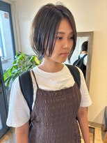 メルト 吉祥寺(melt) インナーカラー外ハネ切りっぱなしボブブルーグレージゅ小顔