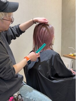 親身なカウンセリングで貴方のお悩み解決に向けてアドバイス♪髪のお悩み・ライフスタイルに合わせてご提案