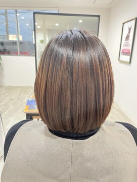 ブロス(BROS.) 艶髪縮毛矯正