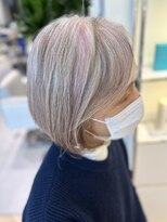 ステア ケース(stair case)&nbsp;白髪活かしハイライト アクセントカラー