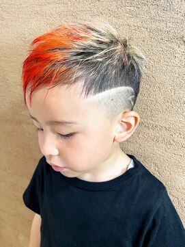 デザイニングヘアードゥ(designing hair Deux) キッズバリアートデザインカラー☆　【キッズ/キッズデザイン】