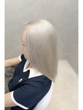 アトラス(ATLAS) ホワイトブロンド