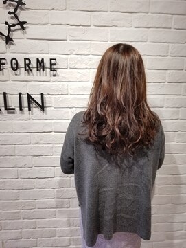 エールフォルム 藤枝店(YELLFORME) ピンク系ブラウンカラー