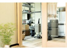 コーダ(Coda)の雰囲気(店内はプライベートな落ち着く雰囲気)