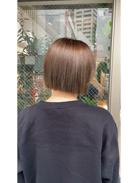 アドア 横浜(ADORE) 【ADORE 横浜】ぱっつんボブ×ナチュラルブラウンカラー