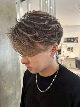 メンズサロン キング 心斎橋店(Men’s salon K!ng) 波巻きツイストスパイラルパーマ/フェザーパーマ/眉毛/メンズ