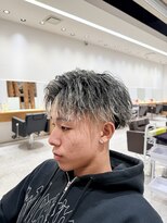 ルーストデラックス 京都河原町三条(ROOST dx)&nbsp;MEN’S HAIR/波巻ツイストスパイラル/フェザーパーマ/京都河原町