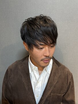 ビーダンディー(Bee dandy) ビジネスツーブロックショート ストレートパーマ ダウンバング