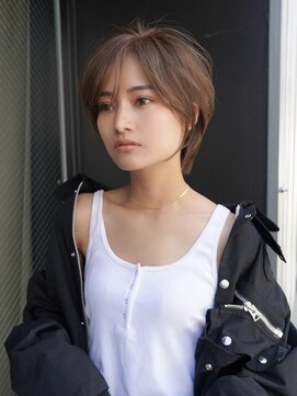 ギークス(GEEKS) 【GEEKS渋谷】ナチュラルショートウルフ/20代30代/冬カラー/小顔