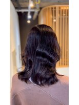 イゾラ(isola)&nbsp;【isola】透け感ピンクブラウン愛されミディアム