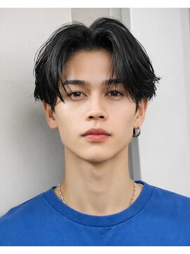 ポーチバイハニー オモテサンドウ(PORCH by HONEY omotesando) リバースセンターパート刈り上げセンターパートフェザーパーマ