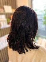 ナゴミ(NAGOMI) 30代40代50代/ブラウン/クセを活かしたスタイル/ミディアム/仙台